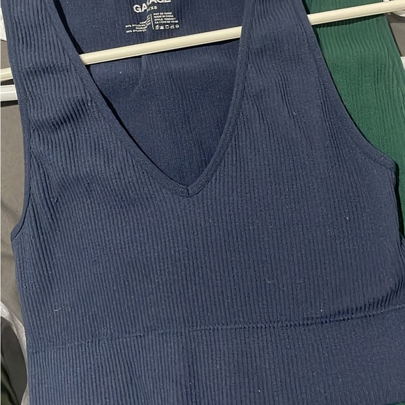 Garage tank tops - Picture 2 of 2